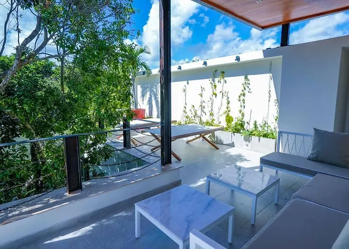 Toh, Riviera Maya Villa